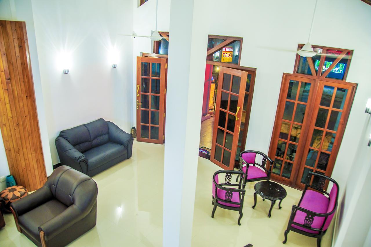 Ruki Sea Reach Hotel Kudapaduwa Exterior foto